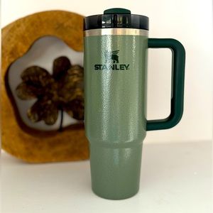🍀 Stanley Hammertone Green Limited Edition Adventure Quencher Tumbler 30oz